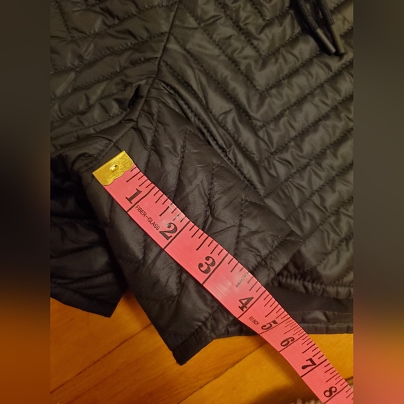 NWT Athleta "Apres Ski" Quilted mini short. Black. Size 14. Plus size. - Picture 13 of 13